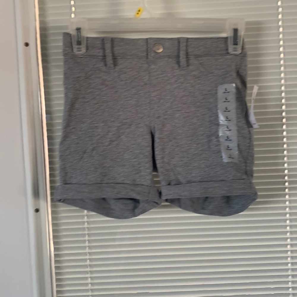 Old Navy Gray Shorts Size(10/12)